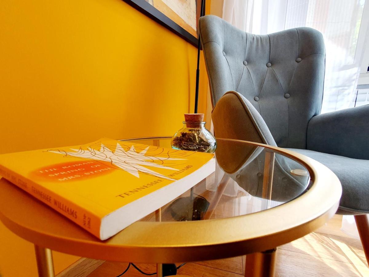 Appartement Via Nicola Fabrizi *